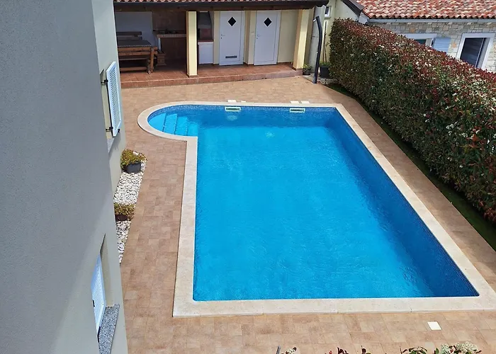 Tatil Evi Zara Loborika