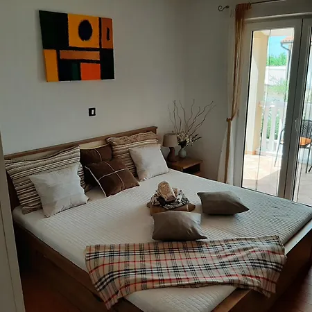 Zara Holiday home *